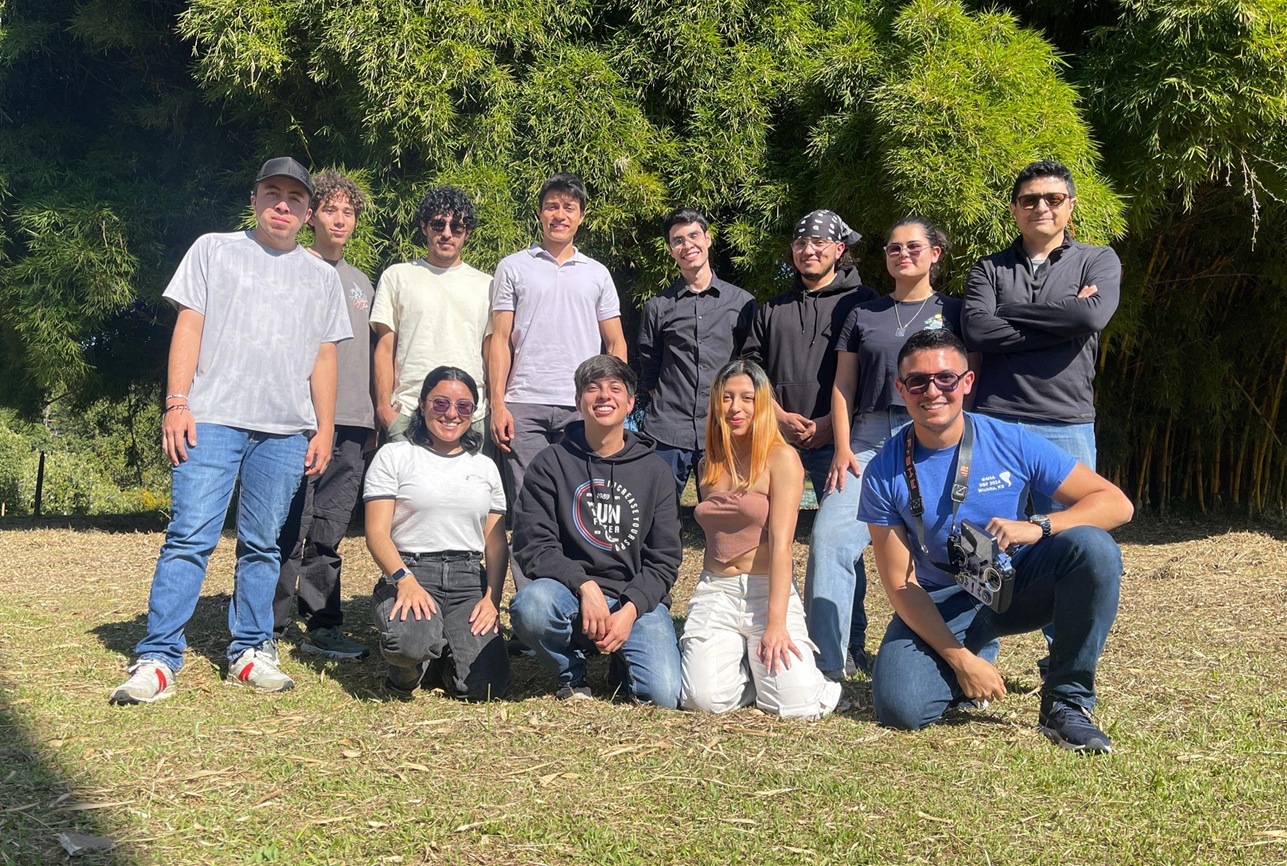 Miembros de línea de investigación Icarus